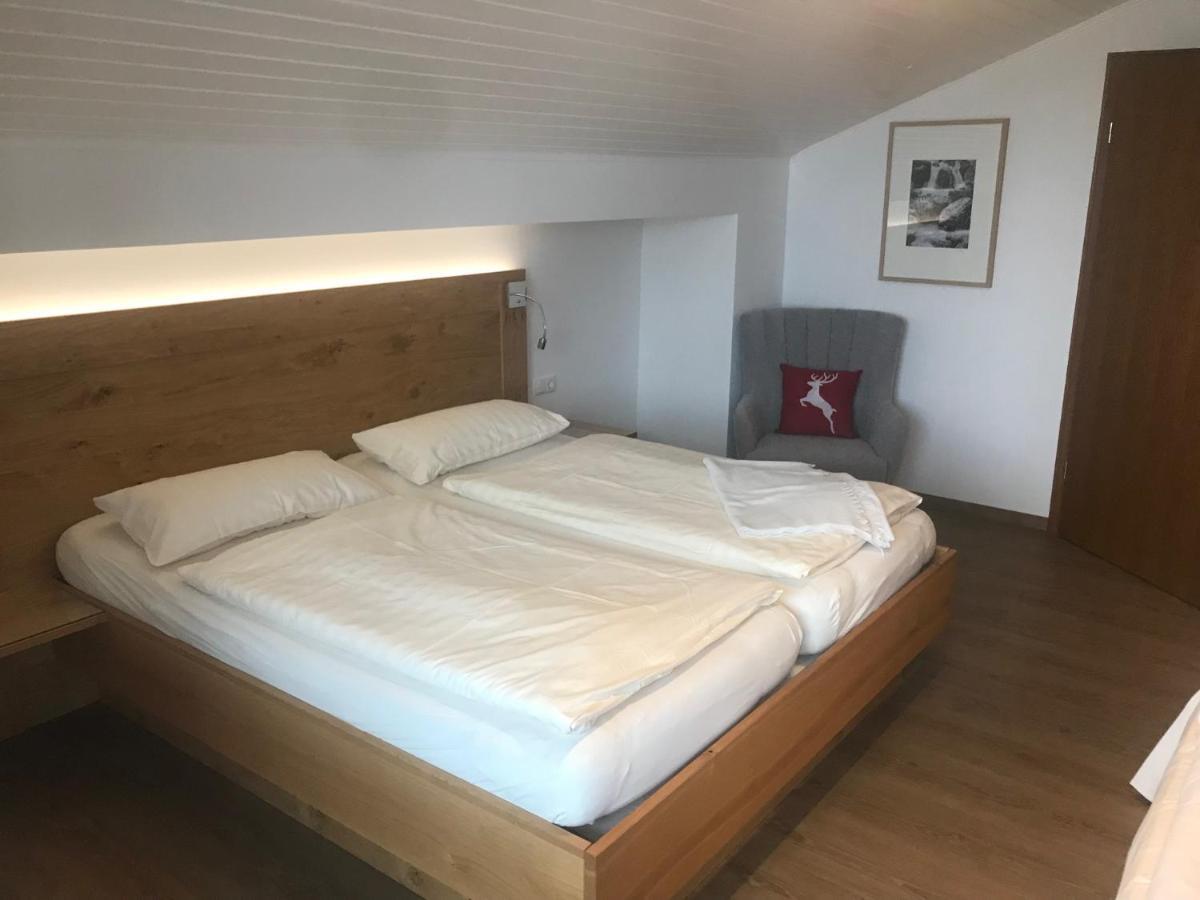 Ferienwohnung Frauendorf Шенау-ам-Кенігсзе Екстер'єр фото